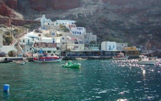 Ammoudi  port et tavernes