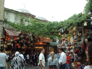 Le Grand Bazar d'Istanbul: entre secondaire