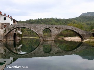 Le pont de Rijeka Crnojevica