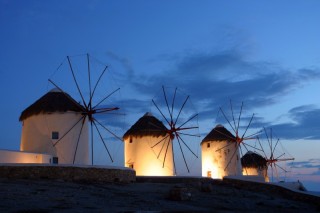 Les moulins le soir