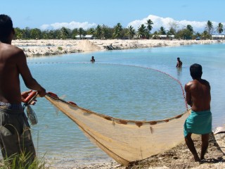 Pcheurs des Kiribati