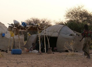 Campement semi-nomade