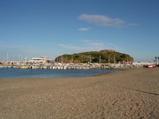Photo du petit port de Llana