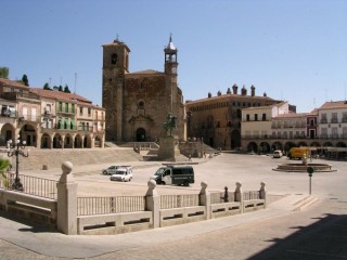 TRUJILLO : Photo de la ville de Trujillo (Estrmadure...