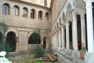 ALQUEZAR : Photos du village dAlquezar (Aragon)