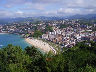Photo de la ville de Saint-Sebastien (Pays Basque) Photo de la ville de Saint-Sebastien (Pays Basque)