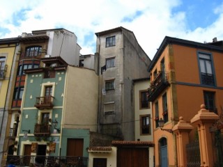 OVIEDO : Photos dOviedo (Asturies)