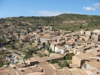 ALQUEZAR : Photos du village dAlquezar (Aragon)
