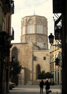 Photo de la cathdrale de Valence et de son clocher,...