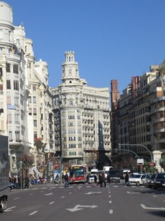 Photo de la Plaza del Pais Valenciano et de l'Ayuntamiento...