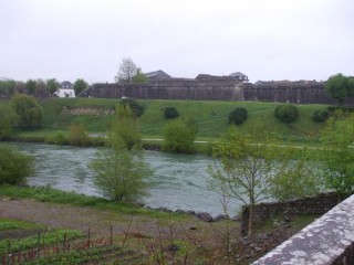 3me tape remparts de Navarrenx le Gave d'Oloron