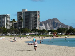 Ala Moana beach