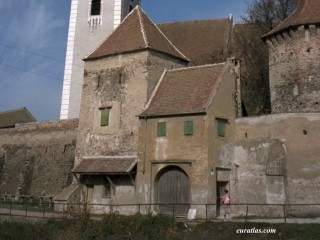 Cristian, village de Transylvanie avec son église ...