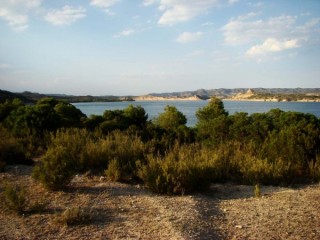 Photo du barrage (Embalse) de Caspe et Mequinenza...