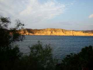 Photo du barrage (Embalse) de Caspe et Mequinenza...