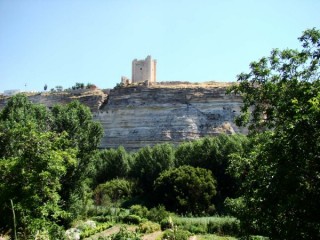 Photo du village et du chteau d'Alcala del...