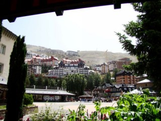 Photo de la station de ski de la Sierra Nevade...