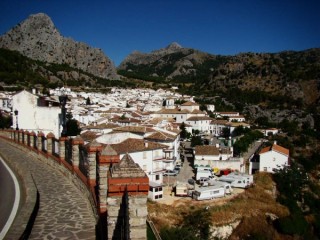 Photo du village de Grazalema (Andalousie) Photo du village de Grazalema (Andalousie)