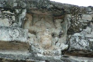 Dtail de la niche en faade