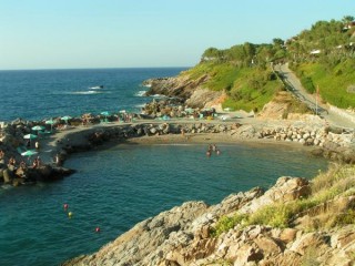 Entre Panormo et Atsipopoulo