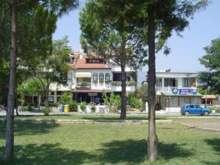 Hbergements prs du lac