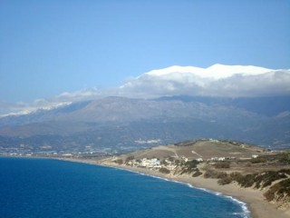 La Crete entre Mer et Montagne enneigee