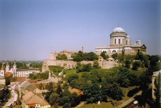 La basilique (1/3) La basilique (1/3)