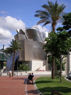 La belle ville de Bilbao et son musée Guggenheim