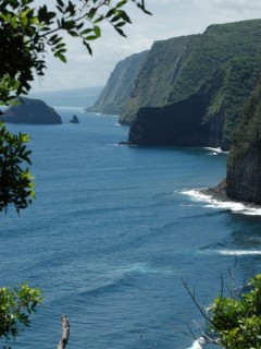 La côte nord vue depuis Polulu Valley La côte nord vue depuis Polulu Valley