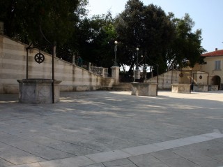 La place des Cinq-Puits à Zadar