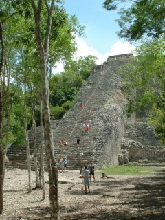 La pyramide Nohoch Mul