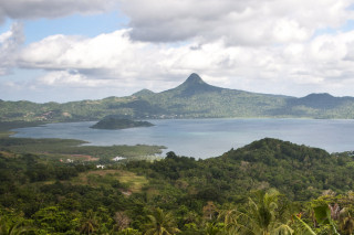 Le mont Choungui (593 mtres d'altitude)