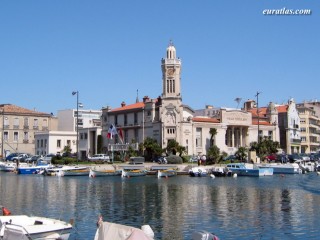Le palais consulaire à Sète