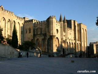 Le palais des Papes en Avignon