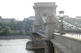 Le pont des chanes (2/2)