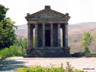 Le temple hellénistique de Garni