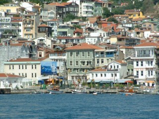 Le village Arnavutky