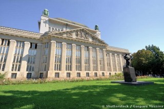 Les archives nationales