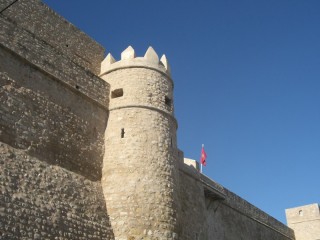 Les murs fortifis de la mdina
