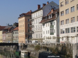 Les quais de la Ljubljanica à Ljubljana