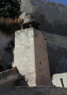 Messa Gonia - Pot de chemine