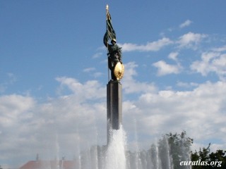 Monument aux soldats soviétiques, Schwarzenbergpla...