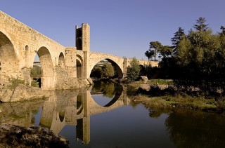 Pont de Besalu (Catalogne)