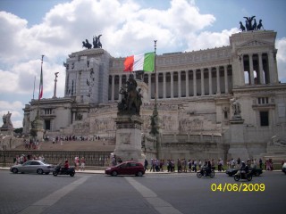 Rome : Monument Victor Emmanuel II