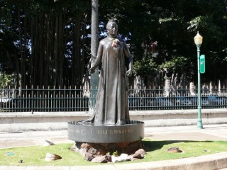 Statue de la reine Lili'uokalani