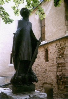 Statue d'un soldat, prs de la chapelle St Georges