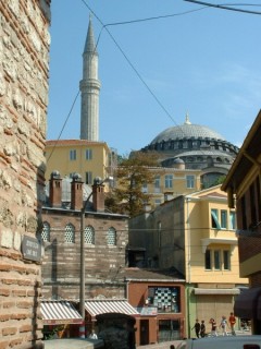 Une rue attenante au parc