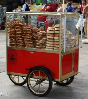 Vendeur de pain turc ambulant