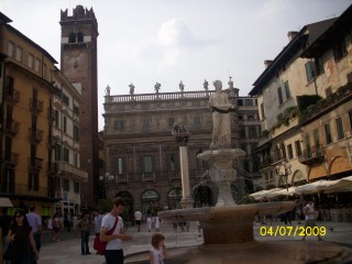 Verone : Piazza dei Signori