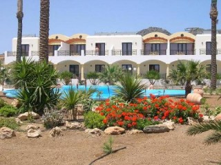 Village ostria beach